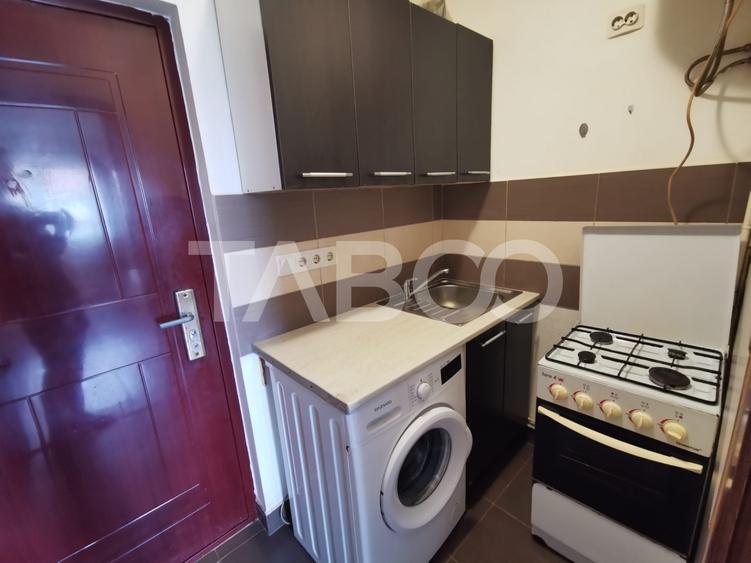 Garsoniera la etajul 2 de vanzare in zona Vasile Aaron din Sibiu