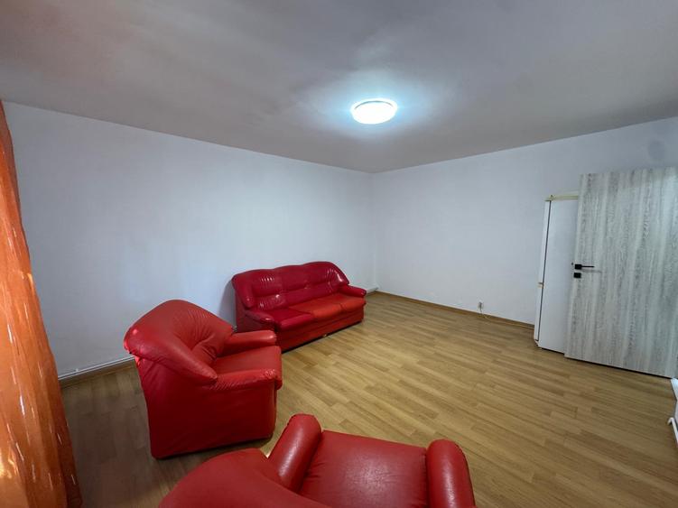 3 camere decomandat, Prosper – Maria Cunțan, Centrală proprie, 74 mp