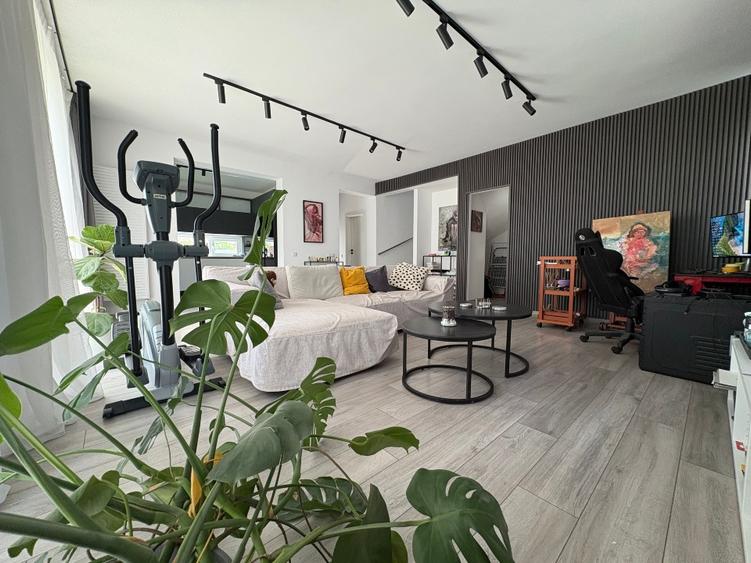 Vila superba 4 camere, Comuna Berceni, metrou Tudor Arghezi