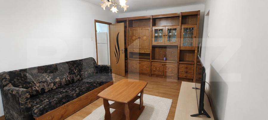 Apartament - 3 camere - etaj intermediar, zona Lama