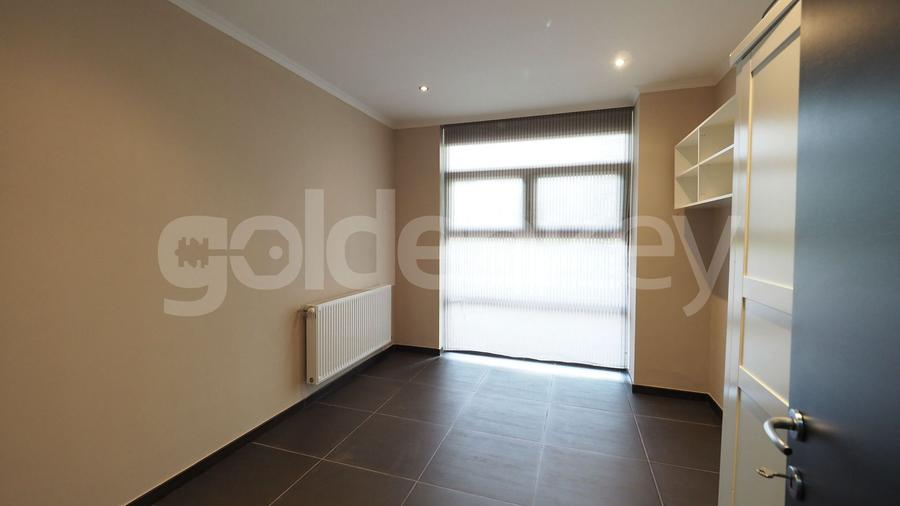 Apartament cu 3 camere | terasa generoasa | langa Jolie Ville