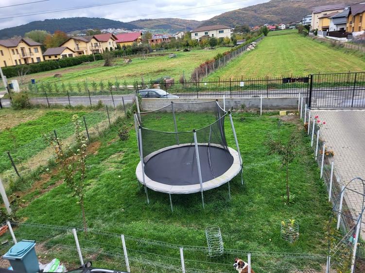 Casa tip duplex P+E, 136 mp utili, 343 mp teren - Floresti
