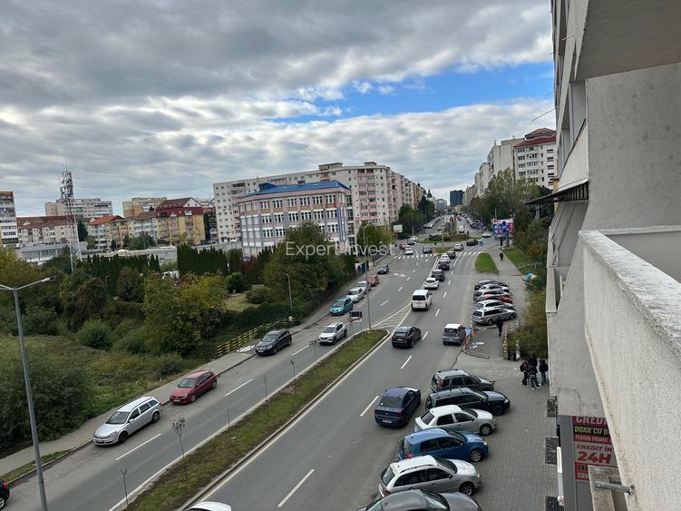Apartament 3 camere - 2 bai - 92 mp - et. 6 - Mihai Viteazu - 9