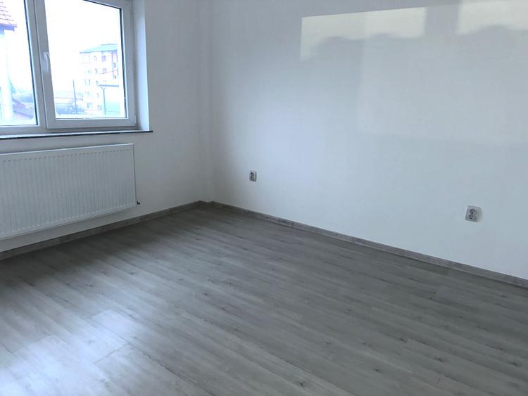 Apartament 2 camere 49 mp Bloc NOU Finisat Modern Balcon 2 locuri parcare Sebes