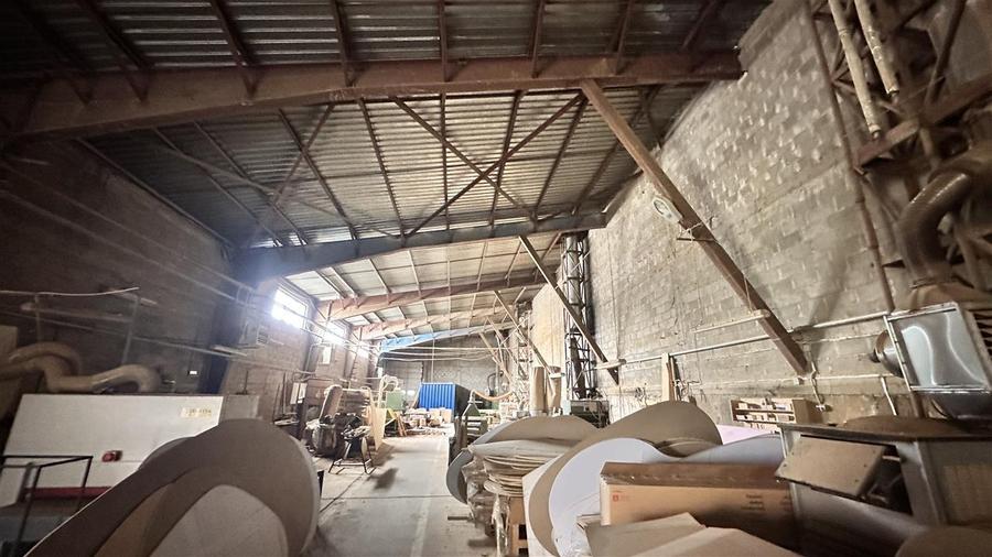 Hale industriale Teliu - 145000e  200.000e  450000e