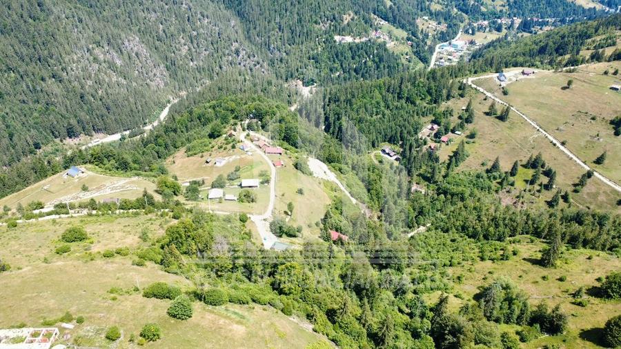 Teren intravilan | 3565 mp | Ideal constructie cabane | Garda de Sus