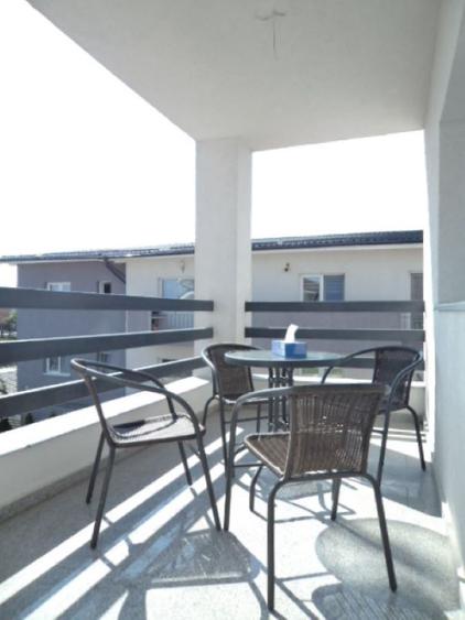 Apartament 2 camere nou, Parcare, Etaj 1 Vila