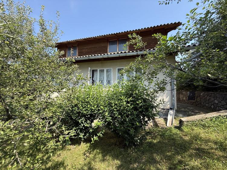 Casă parter+mansarda 80 mp+ teren intravilan 476 mp Sotrile Prahova ! - 5