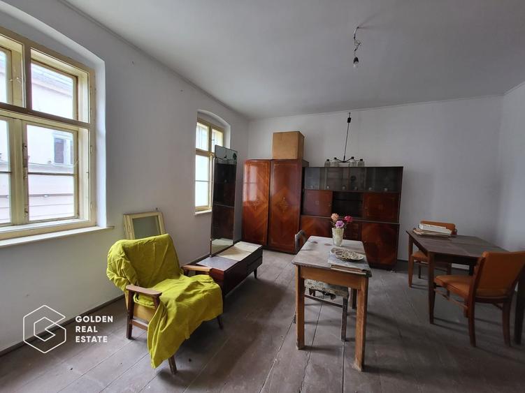 Apartament 2 camere, etajul 1, Oras Lipova