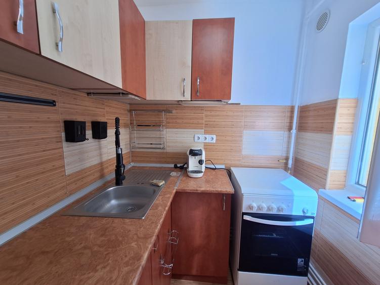 Apartament cu 1 camera-complet renovat-centrala proprie-38 mp utili-Freidorf