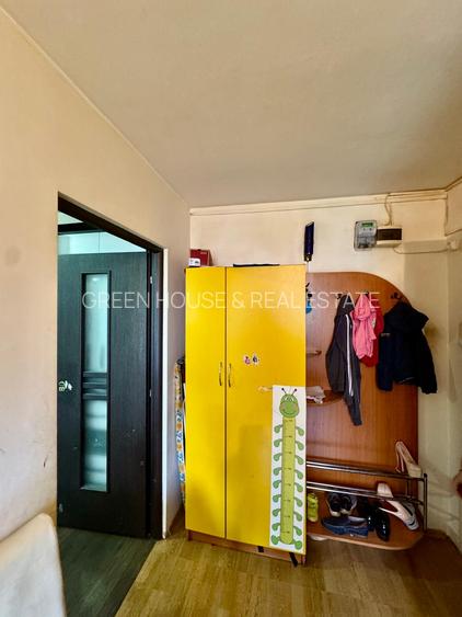 Apartament 2 camere, zona Scoala Generala nr. 6 - 13