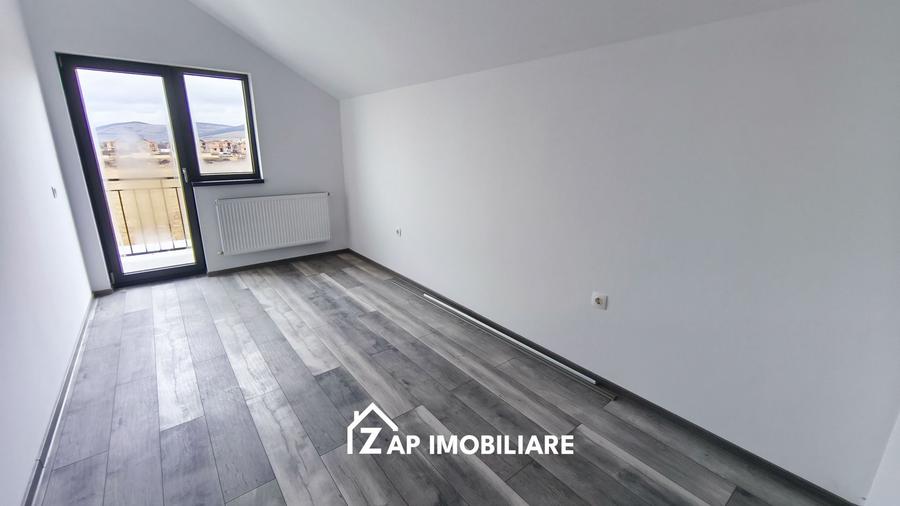 Casa la cheie 4 camere -  Sângeorgiu de Mures