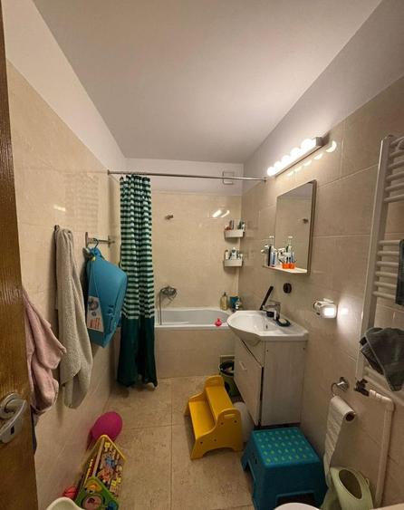 Vanzare Apartament 2 camere, 59 mp, parter, bloc reabilitat,  – Margeanului