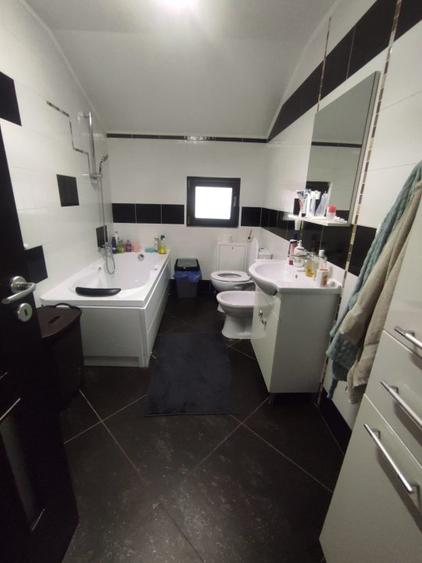 Vila Valea Adinca 5 drumuri cod 144569