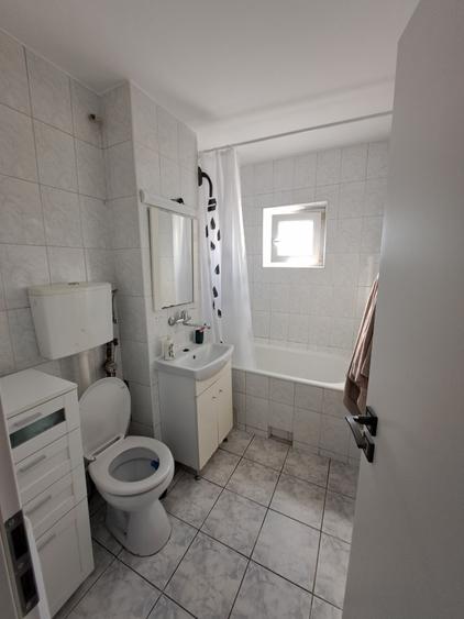Apartament 2 camere, 48mp, balcon inchis, boxa, zona Big Manastur
