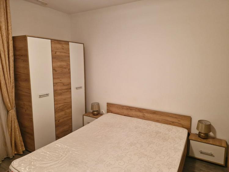 Apartament 2 camere, Șesul de Sus, parcare inclusă, la 2 min de stația de bus!