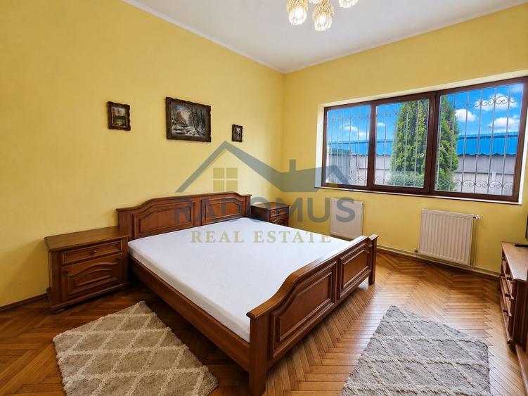 Vila 4 camere | Teren 532 mp | Piscina si foisor | Str. Lupeni