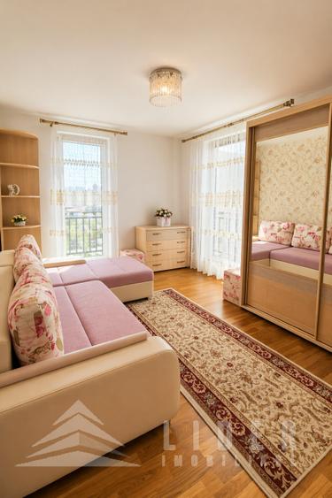 Apartament 3 camere de vânzare în Zorilor, zona Augustin Presecan – 74 mp,terasa