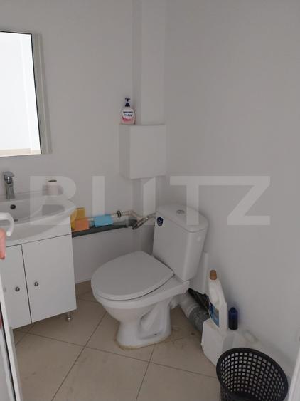 Spatiu comercial, 180 mp, parter, vitrina, zona Ultracentrala