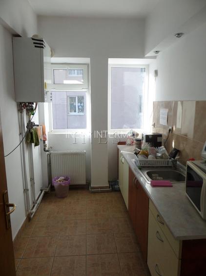 UNIVERSITATE SPATIU PENTRU BIROU , O CAMERA 23MP UTILI IN CLADIRE DE BIROURI, - 4