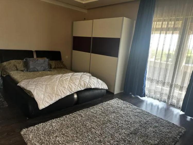 Trapezului Vila 5 Camere Centrala Parcare 2x Terasa Metrou P+2E