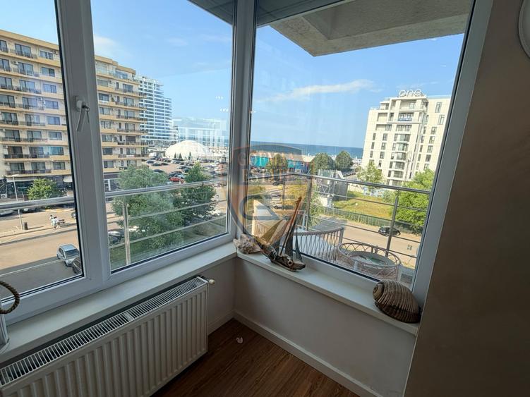 2 camere Summerland Mamaia Nord 65mp vedere la mare term lung centrala gaz A/C