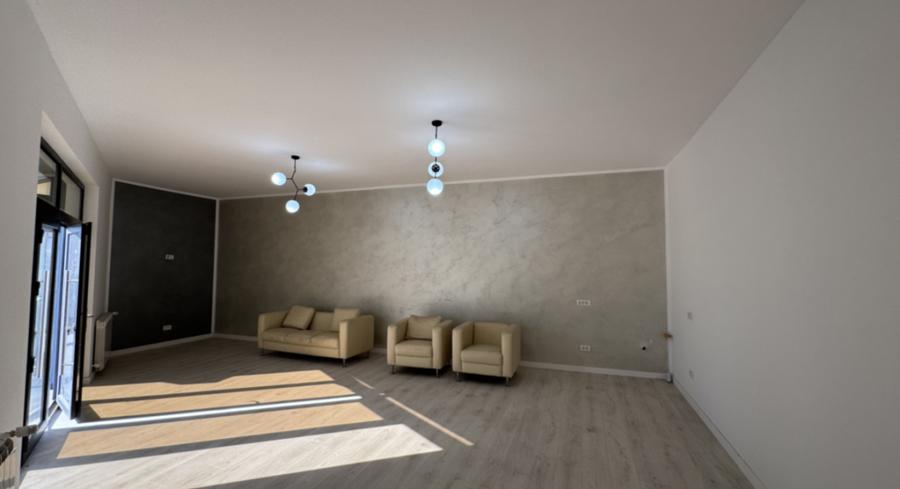 Casă P+E, 400 mp teren, zona Garlești