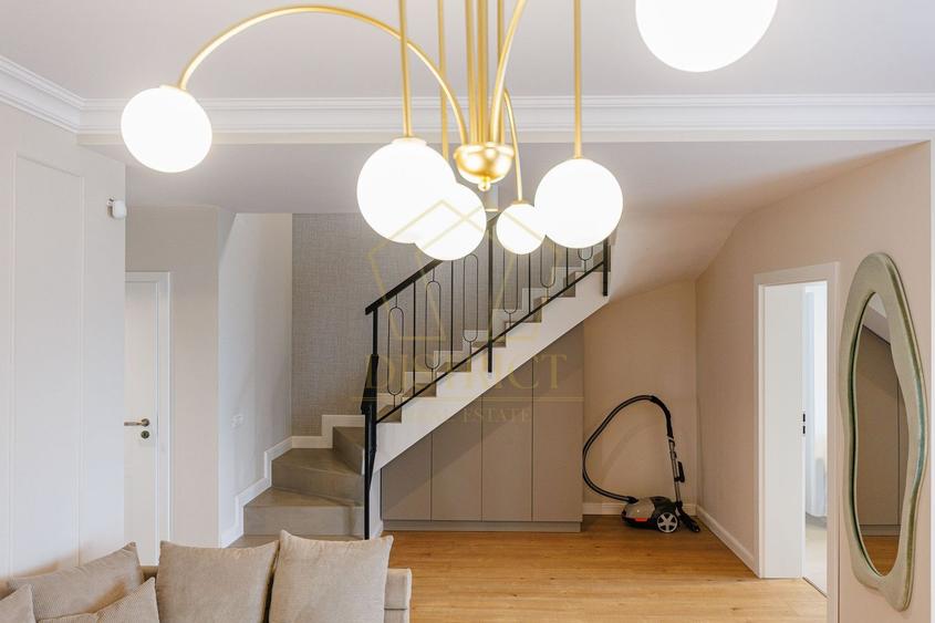 Duplex modern cu 4 camere despartit prin camera tehnica I Mosnita Noua