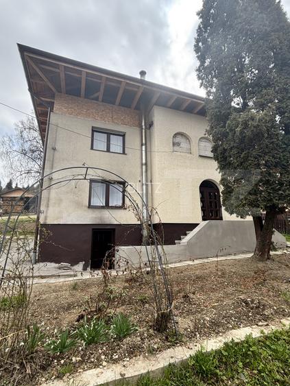 Casă și teren la stradă asfaltată în Vatra Dornei - 5