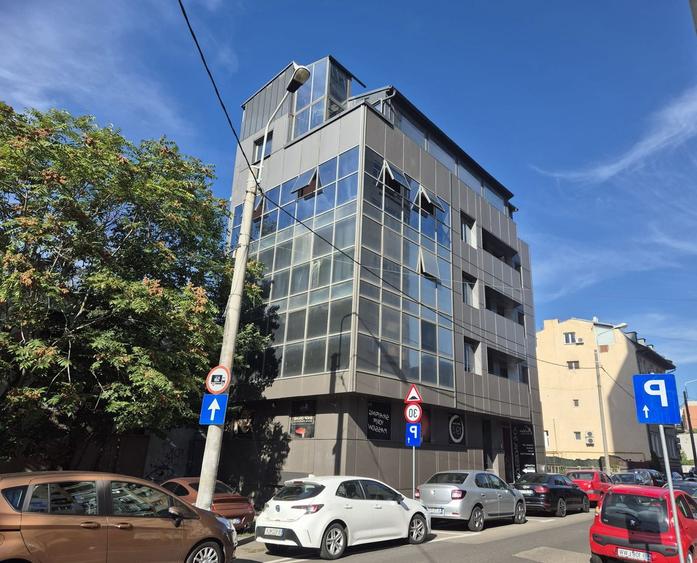 Clădire de birouri 680 mp de vânzare, Foișorul de Foc, centru