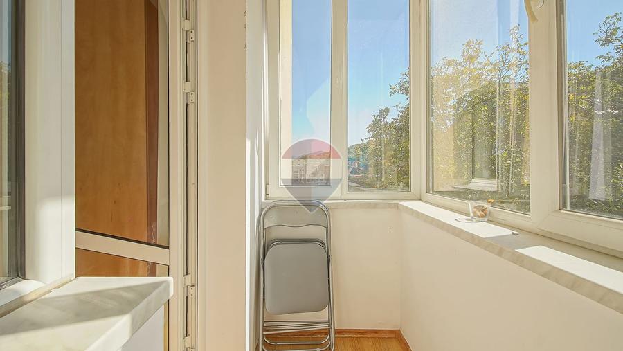 Apartament 2 camere Dobrogeanu Gherea | Racadau | loc parcare si boxa