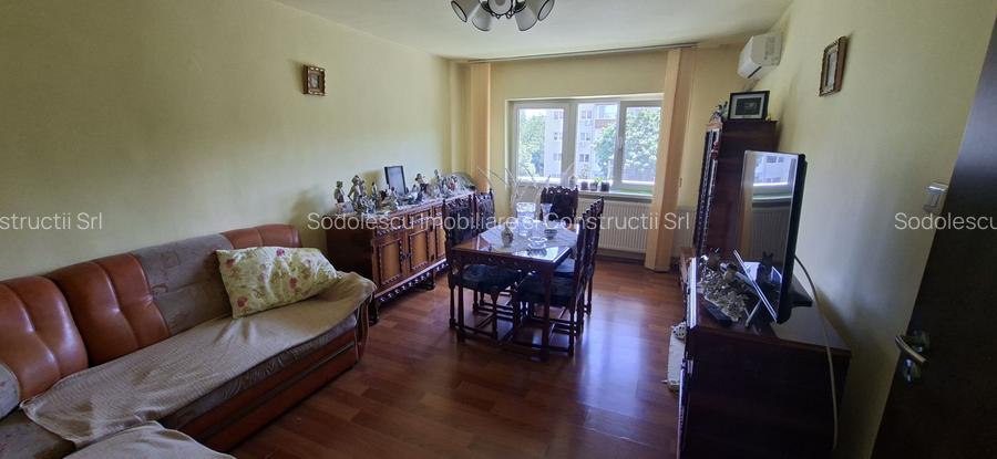 Apartament decomandat 3 camere - zona Torontalului - 11