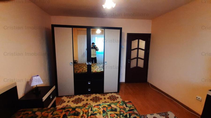 Ultracentral 2 cam Mobilat si Utilat Bloc cu lift Independentei