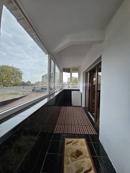 Apartament Decomandat Modern 2 camere 67 mp cu centrala pe gaz - zona Gara