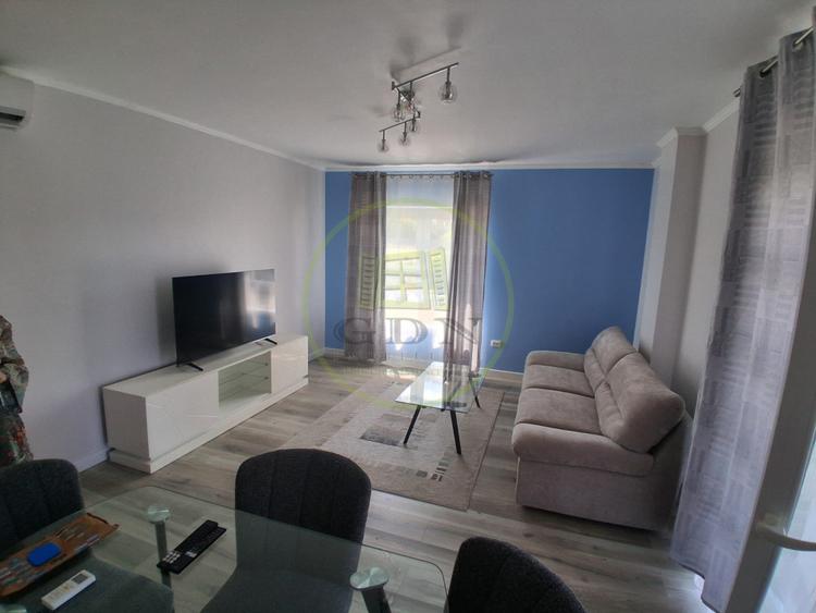 Închiriere apartament cu 2 camere, 60 mp.+garaj, Bună-Ziua
