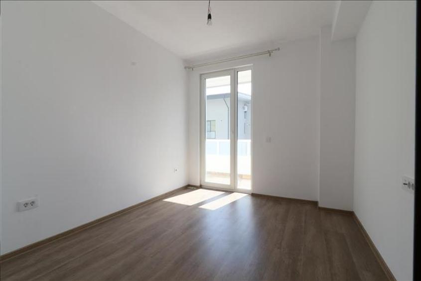 Apartament cu 4 camere boxa si parcare, 89 mp Pacurari, bloc nou