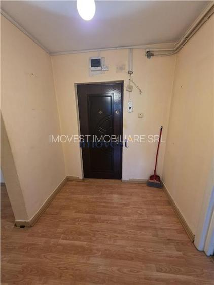 Apartament 3 Camere zona Strazii Closca - 11