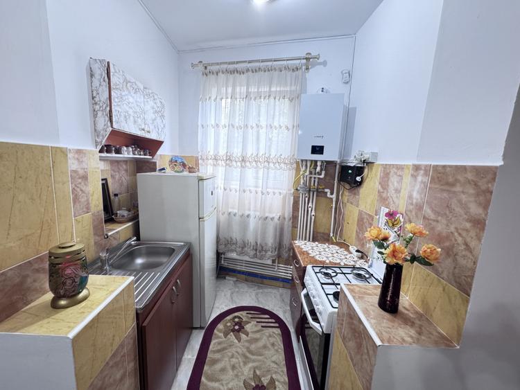 Apartament cu 2 camere de vanzare-zona ultracentrala-Str George Bacovia