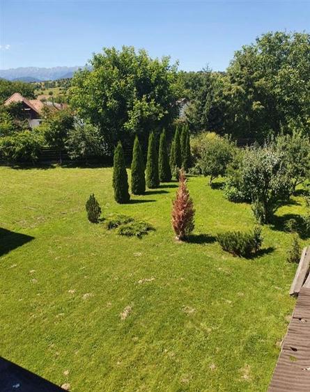Apartament de 3 camere la vila , zona Bran