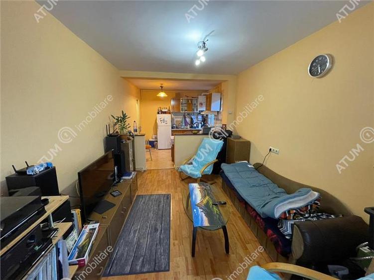 Apartament 3 camere cu balcon si loc parcare zona Turnisor din Sibiu
