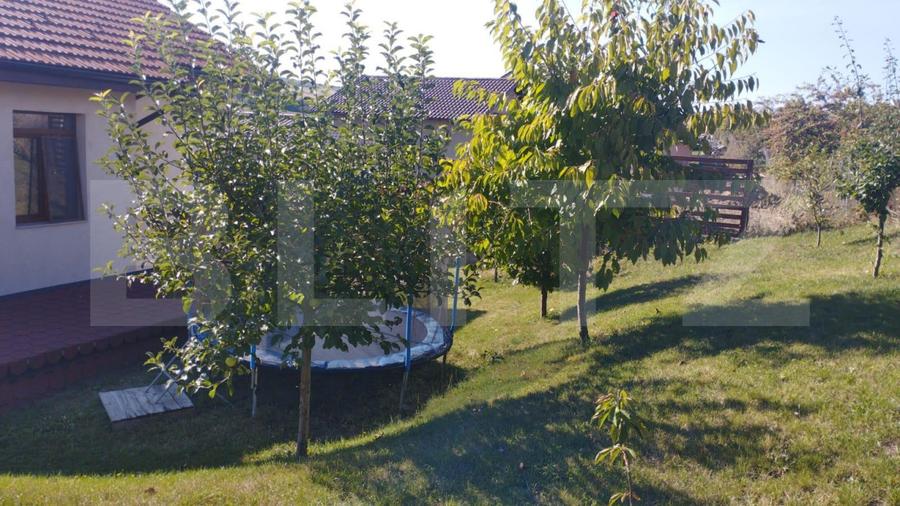 Casa moderna ultrafinisata, la intrare in Chinteni!