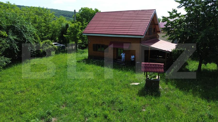 Cabană de vanzare, 100 mp, zona Ramet