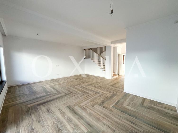 SX647  Duplex - Alfa Center - Disponibil Imediat