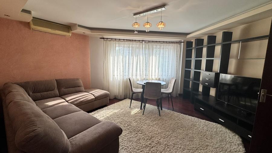 Apartament cu 3 camere de închiriat | Zona Biserica Sf.Apostol Andrei-AP1548