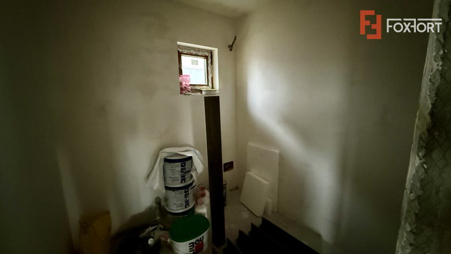 Duplex cu 3 camere, pod mansardabil si panouri fotovoltaice - Calea Urseni
