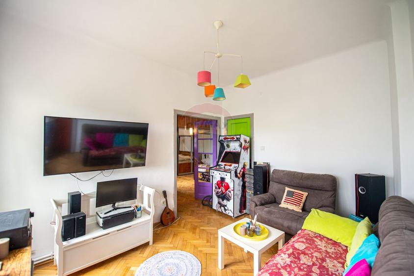 Apartament cu 2 camere + boxa de vanzare, Gara de Nord, 56mp