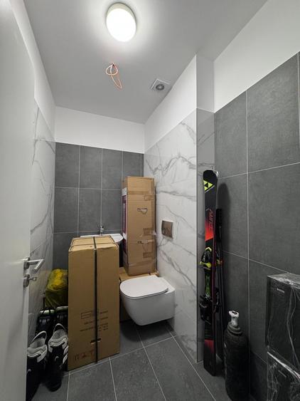 Qualis 1, str. Ioan Popasu, spatiu comercial de inchiriat, 162 mp