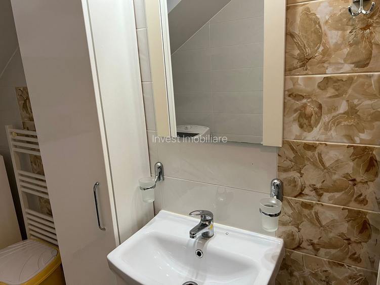 Centru Civic-apartament cu 3 camere Bloc Nou - 12