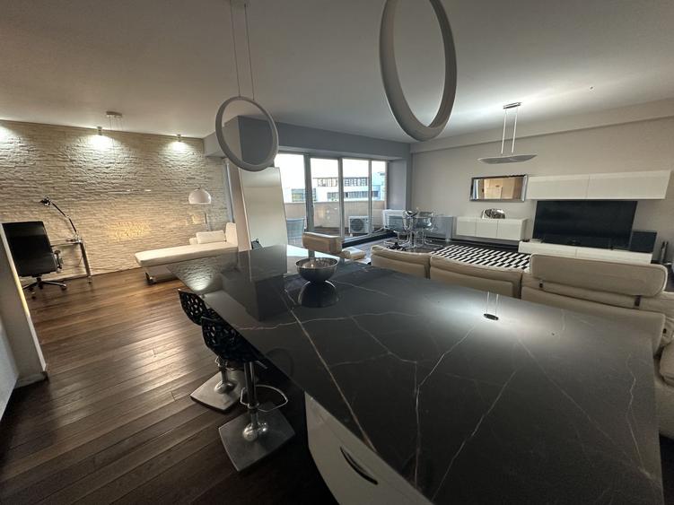 Apartament cu parcare subterana