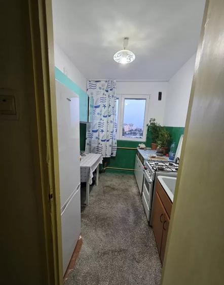 Titan - 2 camere - De renovat - Oportunitate - Investiție - Metrou